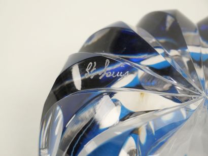 SAINT LOUIS
Ashtray in cut and partially...