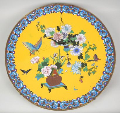 JAPAN Meiji period 
Large bronze dish with...