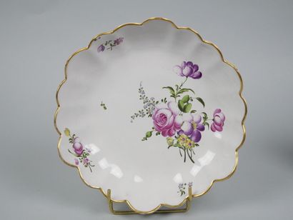 STRASBOURG
Pair of earthenware rimmed bowls...