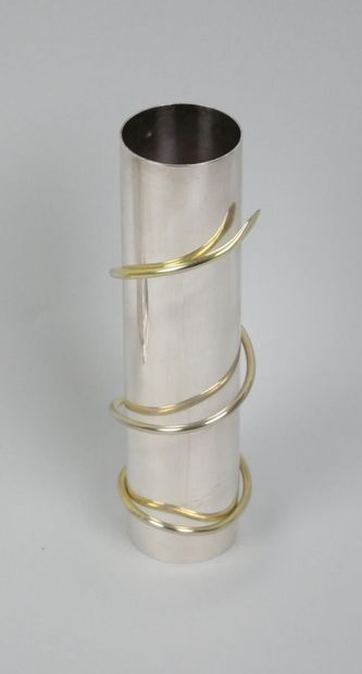 ERCUIS
Set of three silver-plated soliflor...