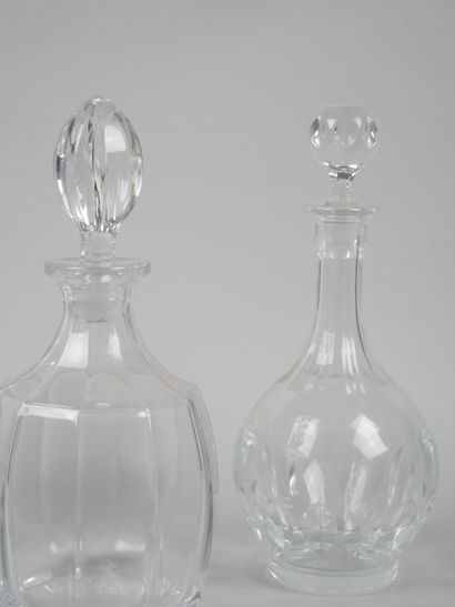 SEVRES
Meeting of three crystal decanters...