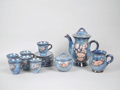 VALLAURIS (?)
Glazed earthenware coffee set...