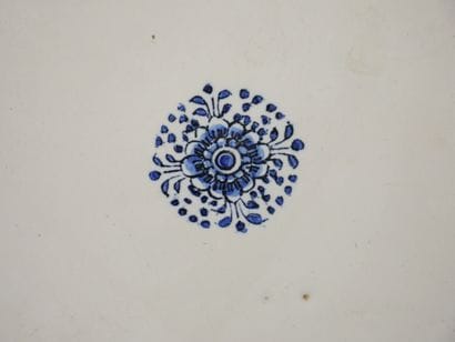 STRASBOURG
Round earthenware plate with blue...
