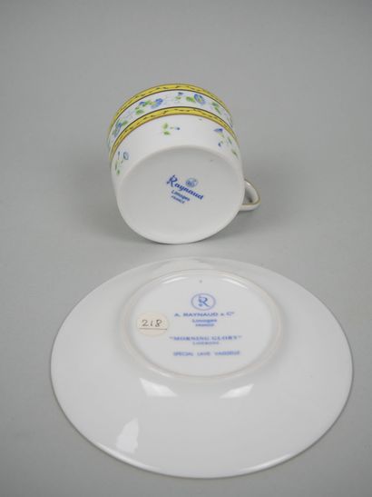 RAYNAUD in LIMOGES
- Porcelain cup and saucer...