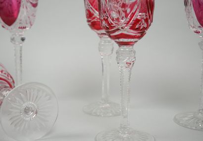 Reunion of 5 crystal glasses partially tinted...