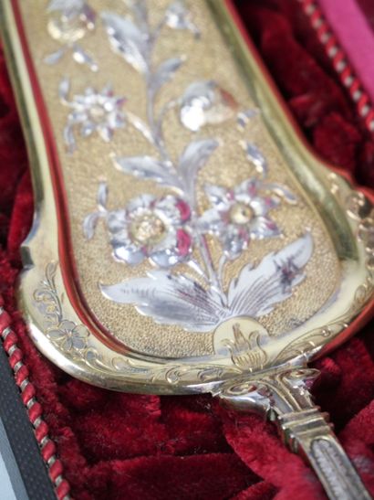 800 thousandths gilt silver pie server with...