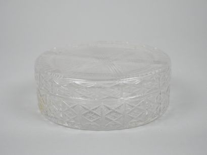 A set of two ashtrays and a bonbonnière in...