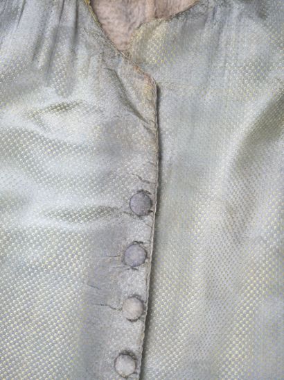 Green fluted vest
Louis XVI period.
Dimensions:...