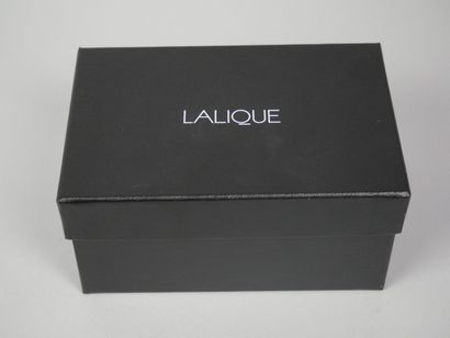 LALIQUE FRANCE
Nude kneeling woman
Subject...