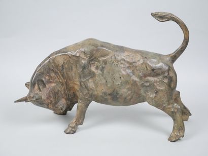 Pierre CHENET (20th century)
Charging Bull
Bronze...
