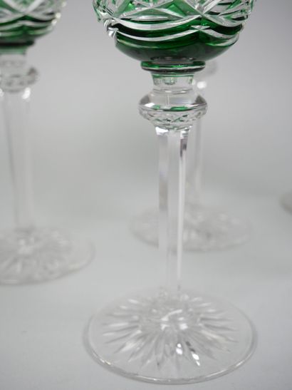 Suite of 6 footed glasses in cut crystal...
