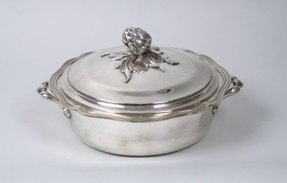 Silver-plated covered vegetable dish, with...