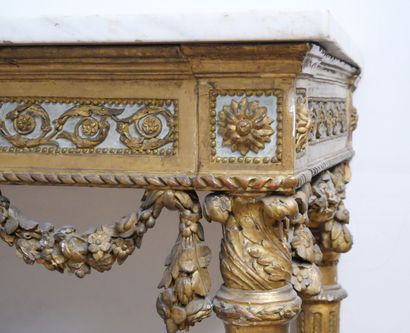 Rectangular console table in finely carved,...