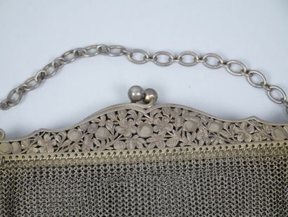 800-thousandth silver alms purse with openwork...