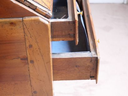 Sloping desk in molded cherrywood, opening...