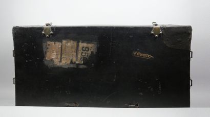 Important car trunk in wood covered with...