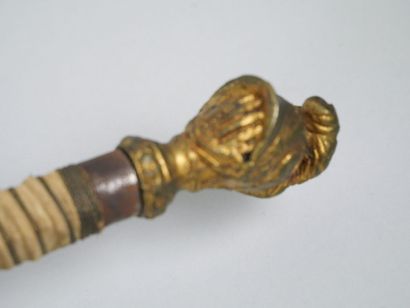 Fencing foil with filigree fusee, helmet-shaped...