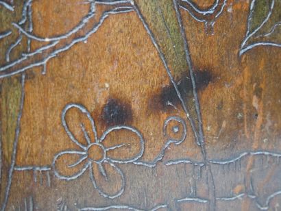 Set of two decorative panels in natural wood,...