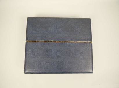 ERCUIS 
Partie de ménagère en métal argenté...