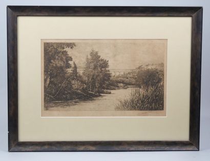 Lucien GAUTIER (1850-1925)
Le pont du Gard
Black...