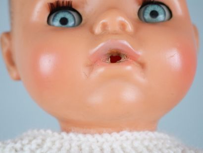 RAYNAL
Poupon en rhodoïd, bouche ouverte,...