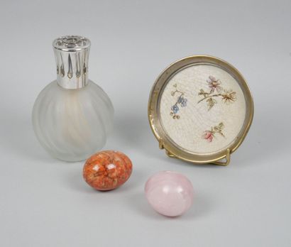 Set including :
- Silver-plated metal shepherd's...