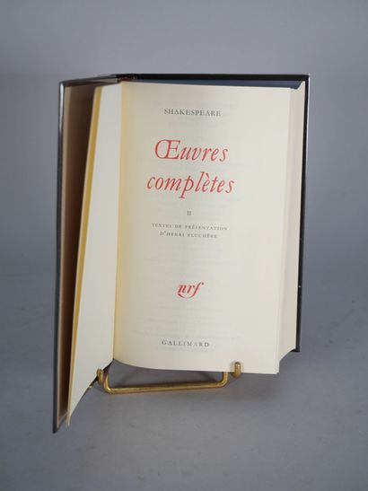 BIBLIOTHEQUE DE LA PLEIADE. 
Ensemble comprenant...