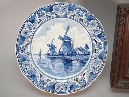 DELFT
