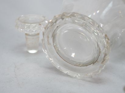 Cut crystal liqueur service, base model decorated...