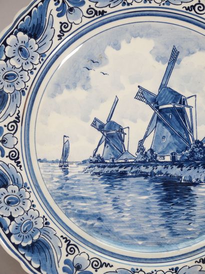 DELFT
