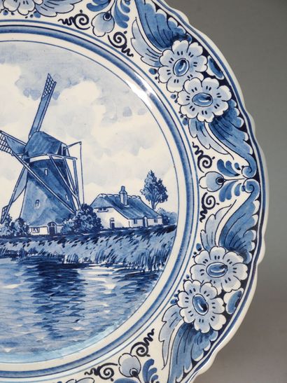DELFT
