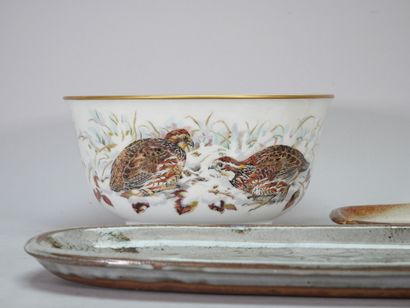 VALLAURIS 
Free-form glazed earthenware tripod...