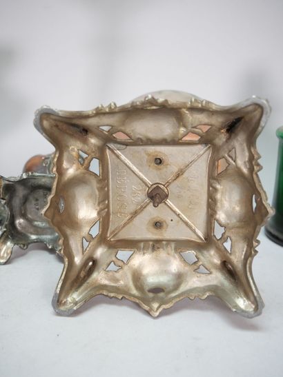 Réunion de 6 lampes à pétrole. Diversité...