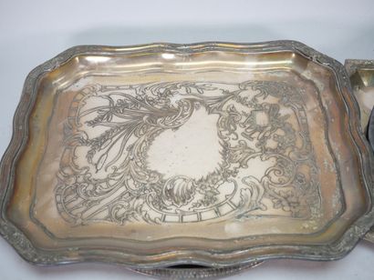 Set of silver-plated dishes including :
-...