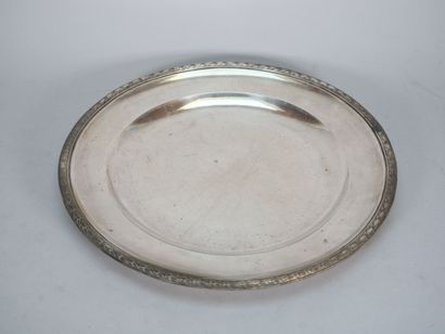 Circular dish in 950-thousandth silver with...