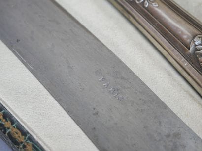 Cutting service, handle in 950 thousandths...
