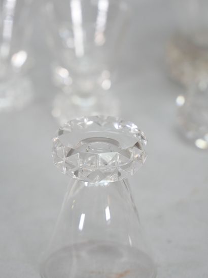 Cut crystal liqueur service, base model decorated...