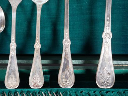 Silver-plated silverware set with foliage...