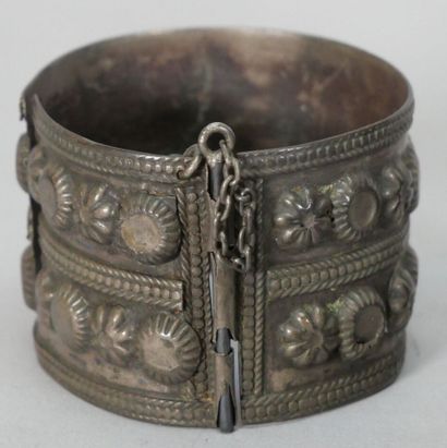 THAILAND and SOUTH EAST ASIA
Set including...