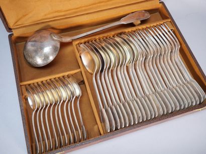 Parts of a menagère in metal, filets pattern,...
