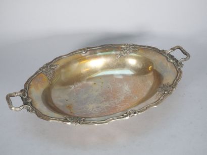 Oval bowl on pedestal in 925 thousandths...