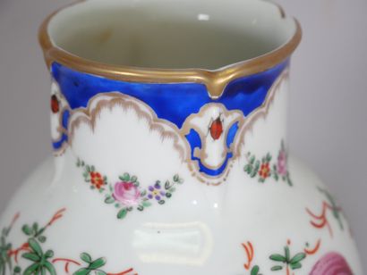 Mismatched porcelain set including:
- Manufacture...