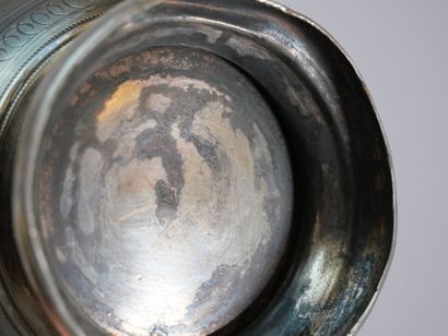 Set of two cups and their saucers in 950...