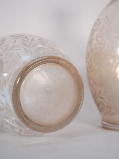 Pair of belly-shaped crystal decanters with...