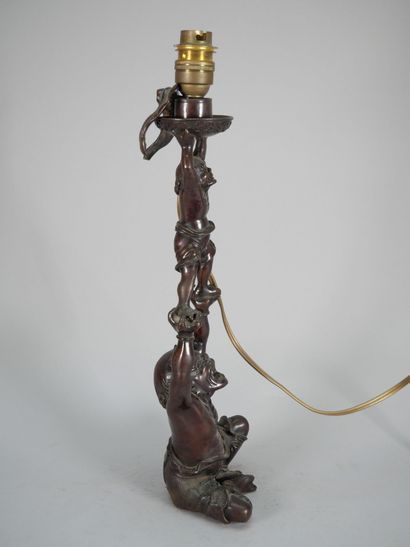 JAPAN, Meiji period (1868-1912)
Bronze torch...