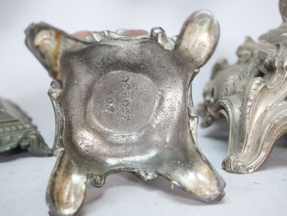 Réunion de 6 lampes à pétrole. Diversité...