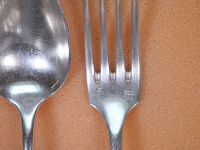 ERCUIS
Set in silver-plated metal, single-flat...