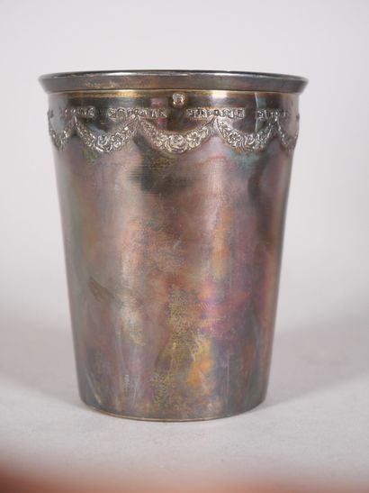 950 thousandths silver tumbler decorated...