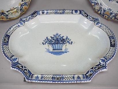 ROUEN
Set of 3 polychrome enameled earthenware...