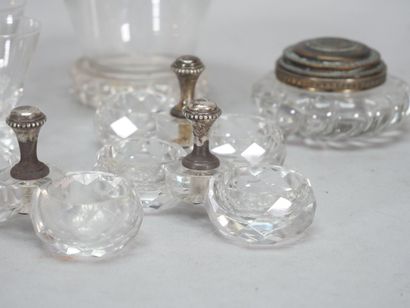 Cut crystal liqueur service, base model decorated...